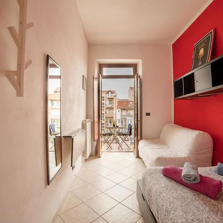 Cozy Room Stanza Close City Center In A Family House Stanza In Appartamento Condiviso Noi Viviamo In Casa Stanza In Affitto Torino Eksteriør bilde
