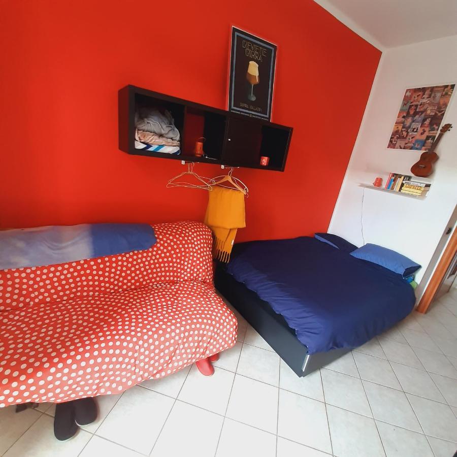 Cozy Room Stanza Close City Center In A Family House Stanza In Appartamento Condiviso Noi Viviamo In Casa Stanza In Affitto Torino Eksteriør bilde