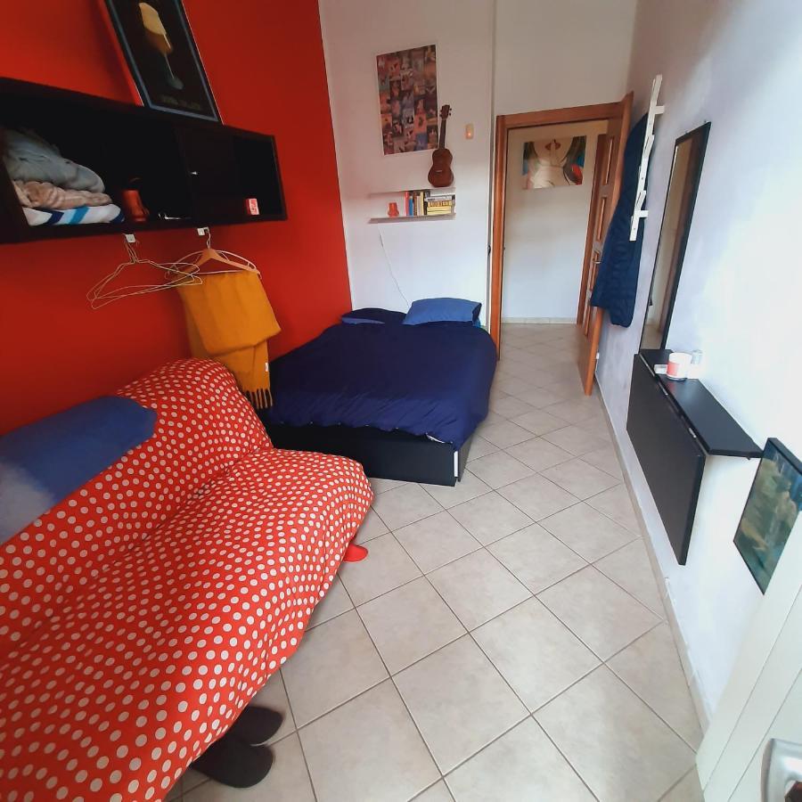 Cozy Room Stanza Close City Center In A Family House Stanza In Appartamento Condiviso Noi Viviamo In Casa Stanza In Affitto Torino Eksteriør bilde