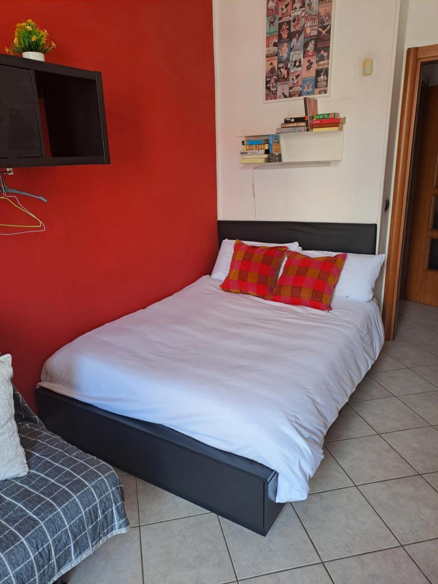 Cozy Room Stanza Close City Center In A Family House Stanza In Appartamento Condiviso Noi Viviamo In Casa Stanza In Affitto Torino Eksteriør bilde