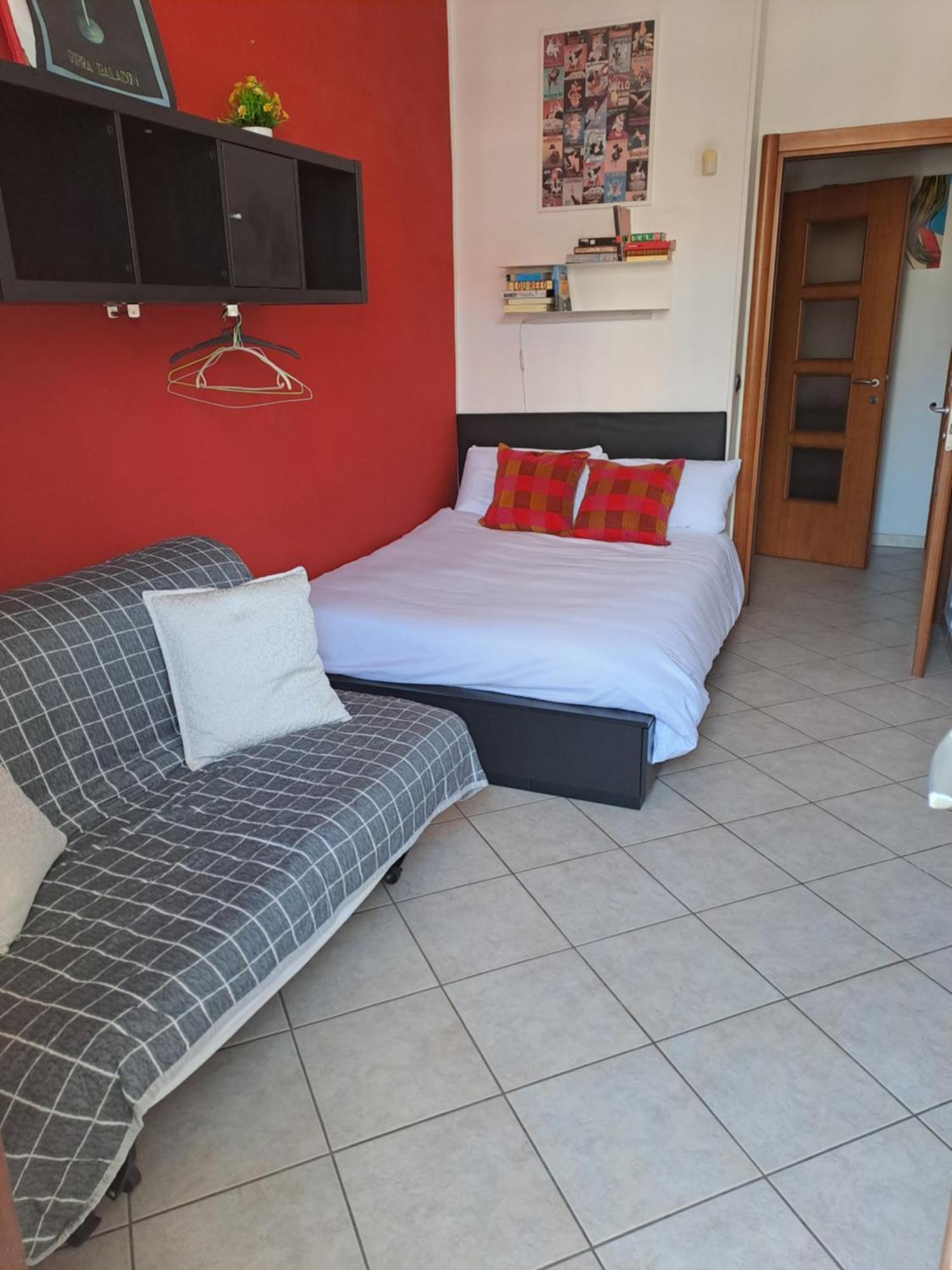 Cozy Room Stanza Close City Center In A Family House Stanza In Appartamento Condiviso Noi Viviamo In Casa Stanza In Affitto Torino Eksteriør bilde